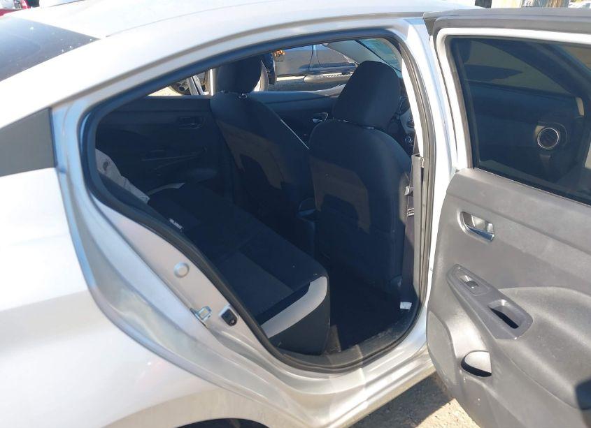 Photo 8 of 2021 Nissan Versa SV XTRONIC CVT (VIN 3N1CN8EV3ML836091)