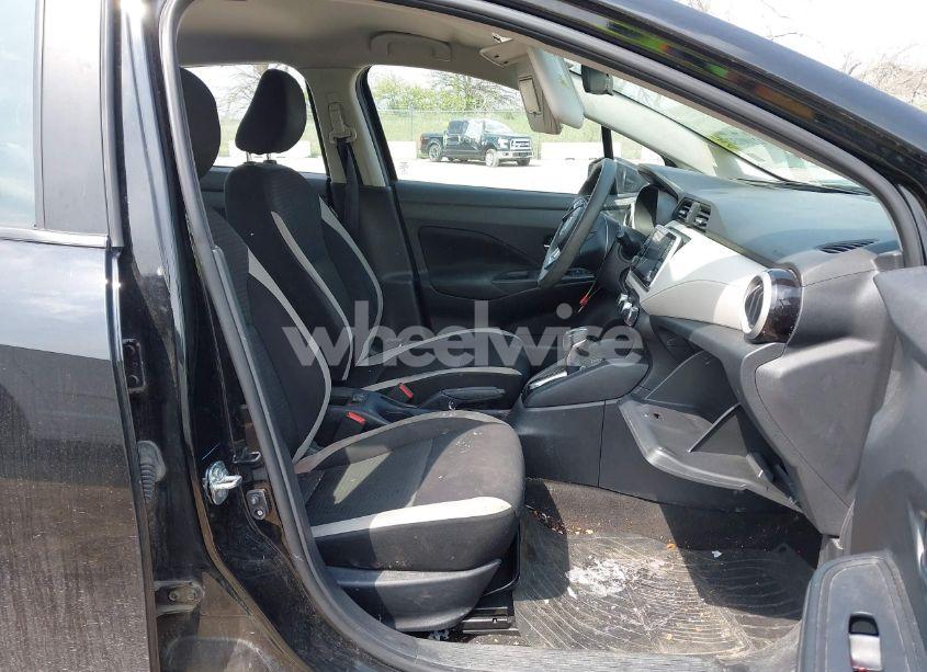 Photo 5 of 2021 Nissan Versa SV XTRONIC CVT (VIN 3N1CN8EV3ML851240)