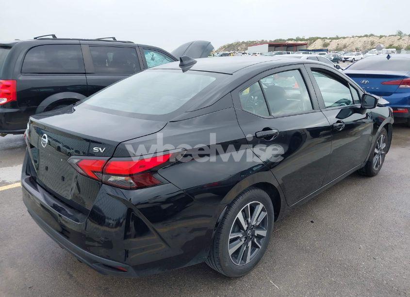 Photo 4 of 2021 Nissan Versa SV XTRONIC CVT (VIN 3N1CN8EV3ML851349)