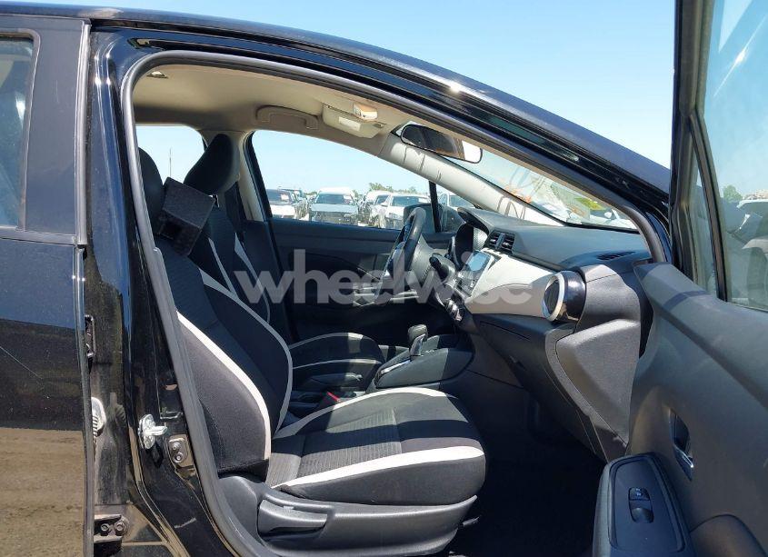 Photo 5 of 2021 Nissan Versa SV XTRONIC CVT (VIN 3N1CN8EV3ML851349)