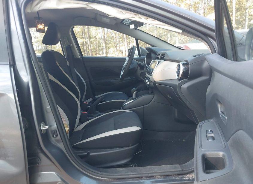 Photo 5 of 2021 Nissan Versa SV XTRONIC CVT (VIN 3N1CN8EV3ML880771)