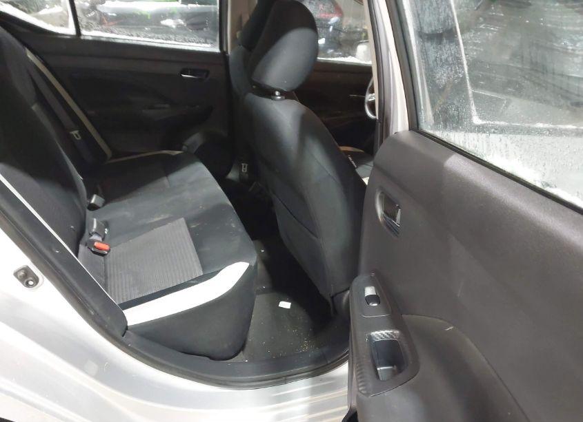 Photo 8 of 2021 Nissan Versa SV XTRONIC CVT (VIN 3N1CN8EV3ML891995)