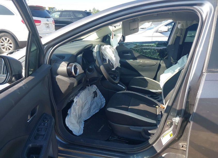 Photo 5 of 2021 Nissan Versa SV XTRONIC CVT (VIN 3N1CN8EV3ML895710)