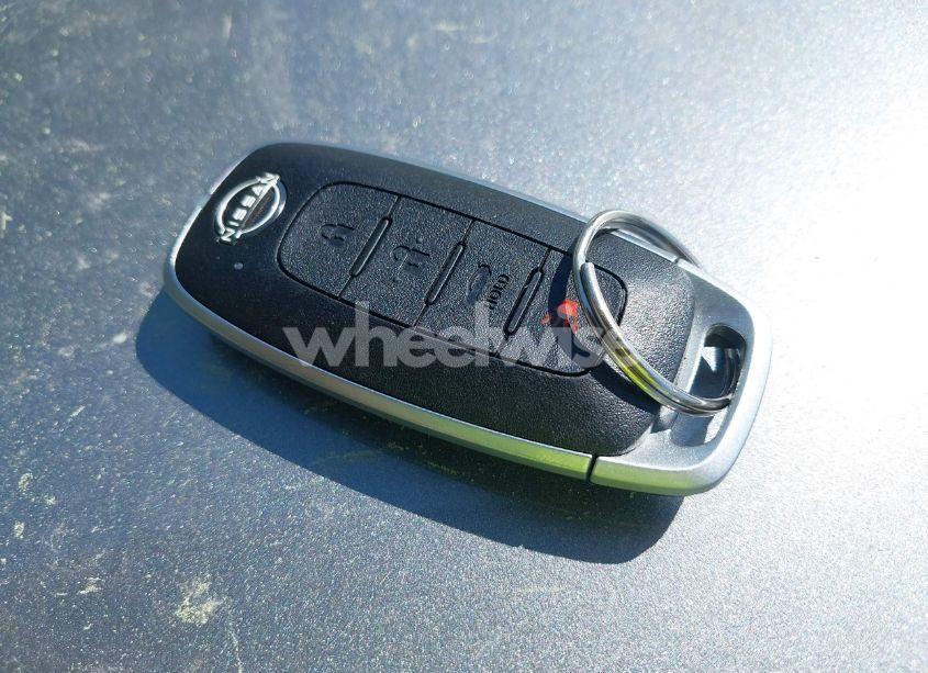 Photo 11 of 2024 Nissan Versa 1.6 SV (VIN 3N1CN8EV3RL825311)