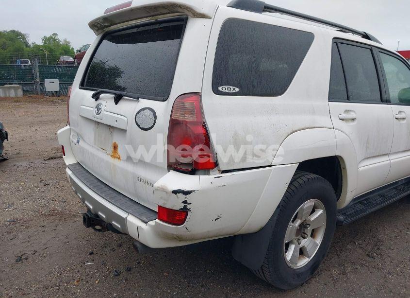 Photo 6 of 2004 Toyota 4runner SR5 V8 (VIN 3N1CN8EV4LL******)