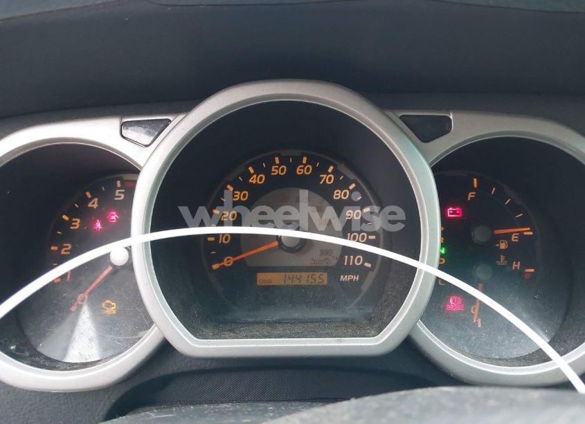 Photo 7 of 2004 Toyota 4runner SR5 V8 (VIN 3N1CN8EV4LL******)