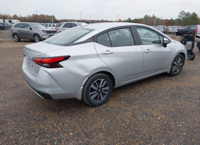 Photo 4 of 2020 Nissan Versa SV XTRONIC CVT (VIN 3N1CN8EV4LL802496)