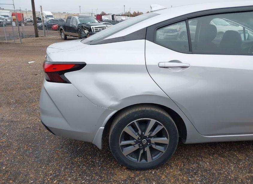 Photo 6 of 2020 Nissan Versa SV XTRONIC CVT (VIN 3N1CN8EV4LL802496)