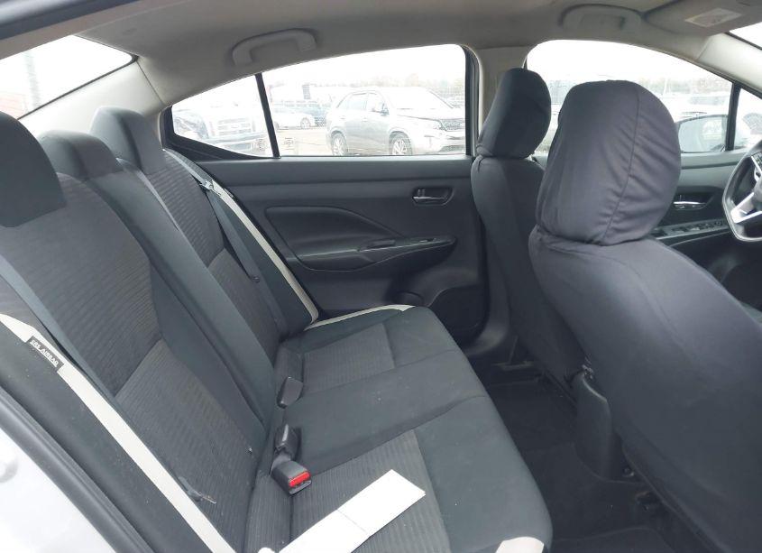 Photo 8 of 2020 Nissan Versa SV XTRONIC CVT (VIN 3N1CN8EV4LL802496)