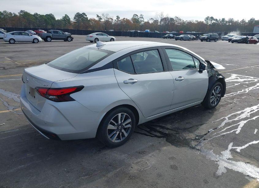 Photo 4 of 2020 Nissan Versa SV XTRONIC CVT (VIN 3N1CN8EV4LL807567)