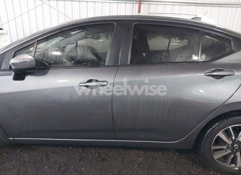 Photo 14 of 2020 Nissan Versa SV XTRONIC CVT (VIN 3N1CN8EV4LL916384)