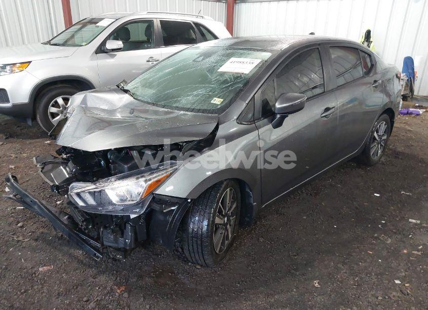 Photo 2 of 2020 Nissan Versa SV XTRONIC CVT (VIN 3N1CN8EV4LL916384)