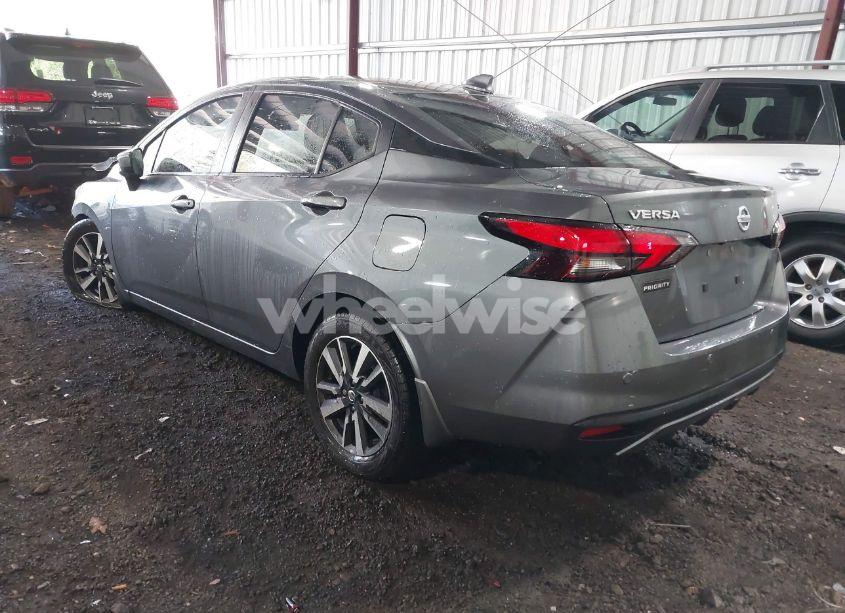 Photo 3 of 2020 Nissan Versa SV XTRONIC CVT (VIN 3N1CN8EV4LL916384)