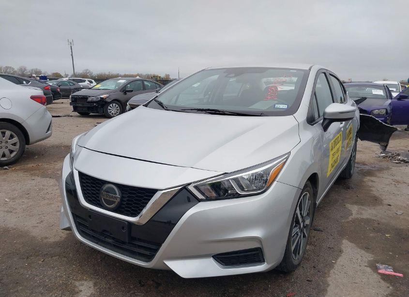 Photo 2 of 2021 Nissan Versa SV XTRONIC CVT (VIN 3N1CN8EV4ML807358)