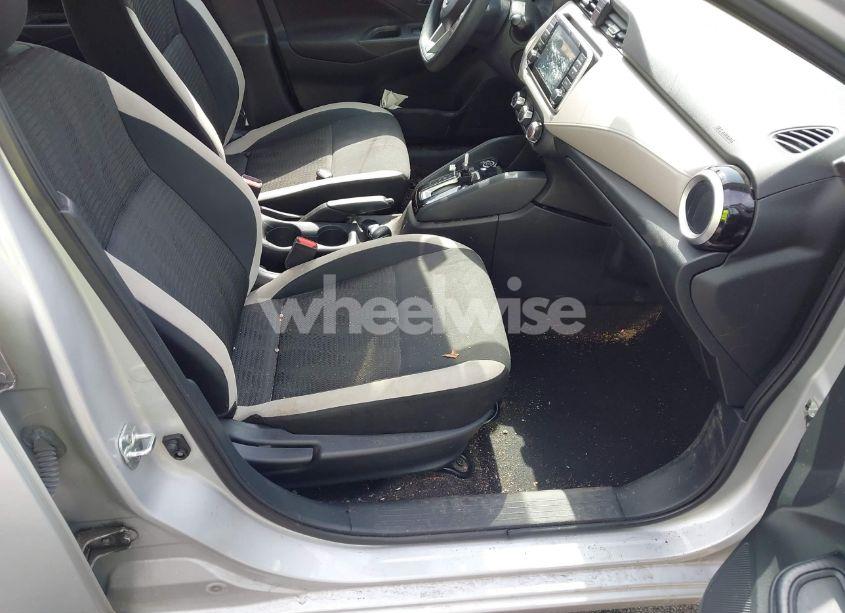 Photo 5 of 2021 Nissan Versa SV XTRONIC CVT (VIN 3N1CN8EV4ML810079)