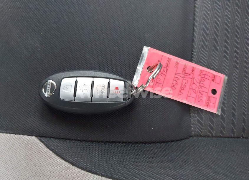 Photo 11 of 2021 Nissan Versa SV XTRONIC CVT (VIN 3N1CN8EV4ML821650)