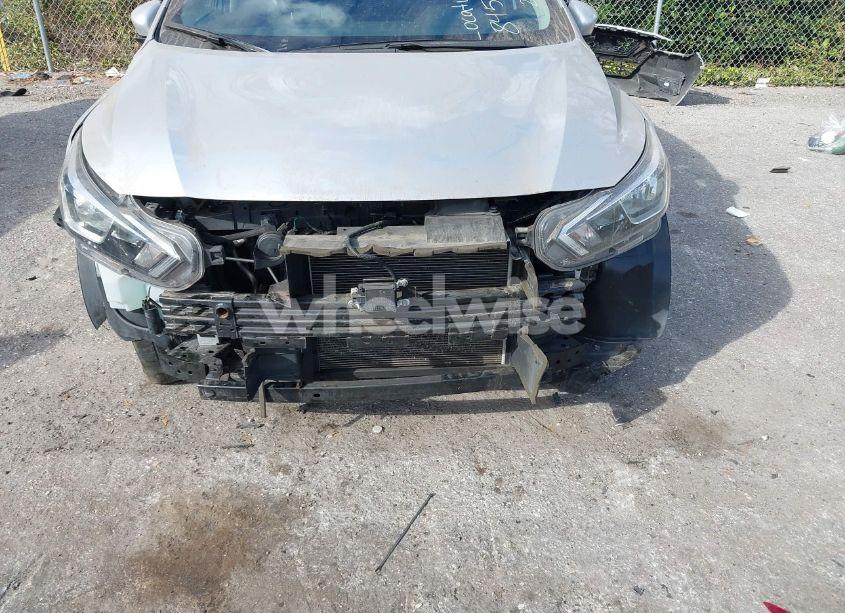 Photo 6 of 2021 Nissan Versa SV XTRONIC CVT (VIN 3N1CN8EV4ML845009)