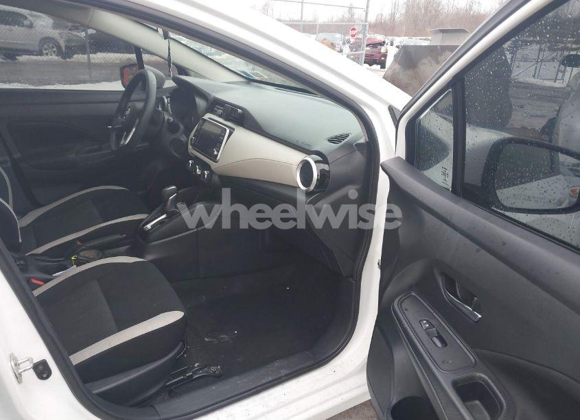 Photo 5 of 2021 Nissan Versa SV XTRONIC CVT (VIN 3N1CN8EV4ML859234)