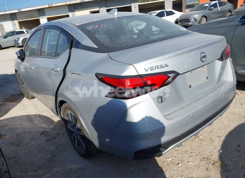 Photo 3 of 2021 Nissan Versa SV XTRONIC CVT (VIN 3N1CN8EV4ML870444)