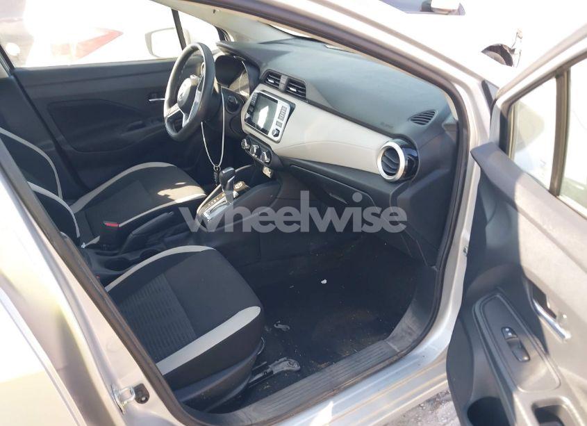 Photo 5 of 2021 Nissan Versa SV XTRONIC CVT (VIN 3N1CN8EV4ML870444)