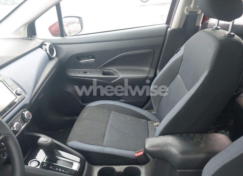 Photo 5 of 2024 Nissan Versa 1.6 SV (VIN 3N1CN8EV4RL867213)