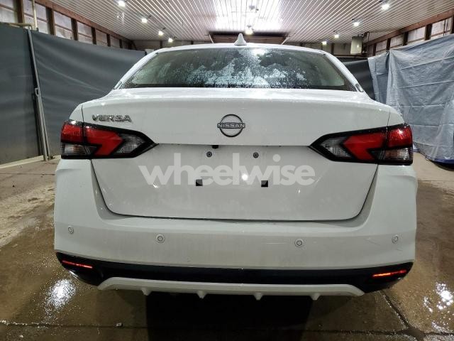 2025 NISSAN VERSA SV