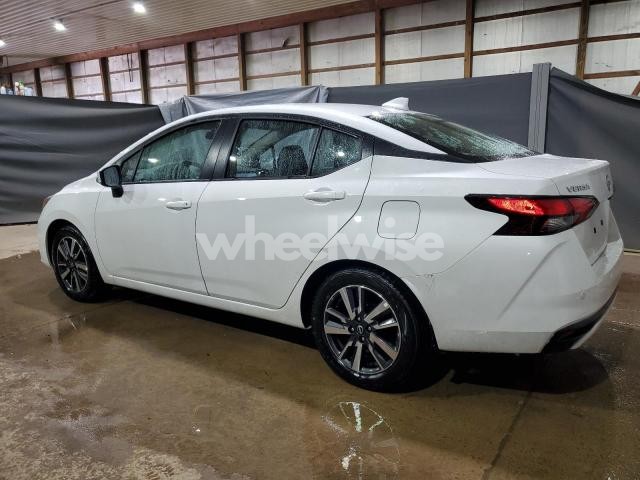 2025 NISSAN VERSA SV