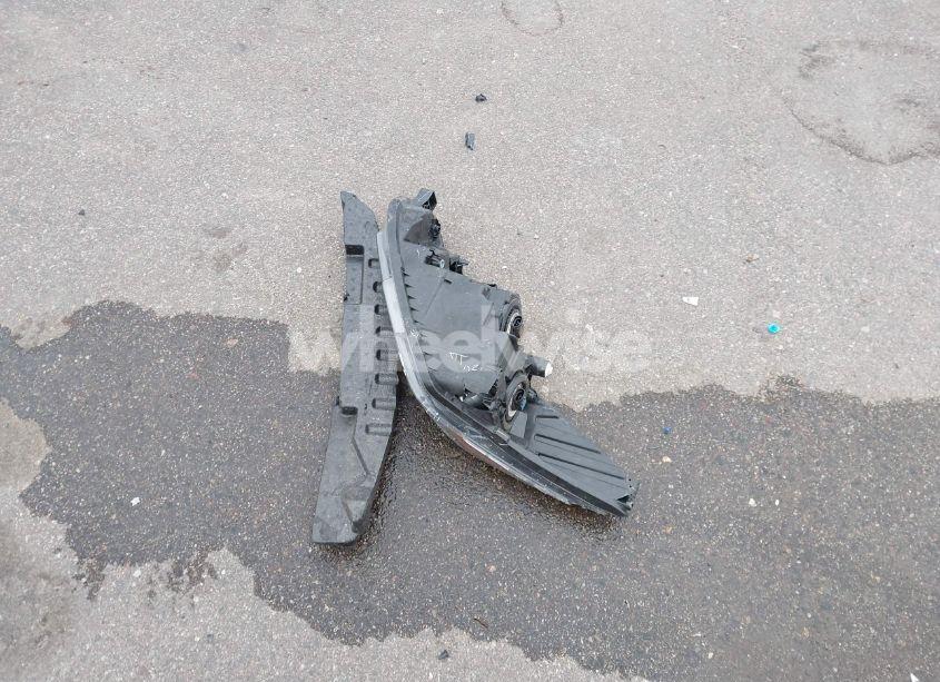 Photo 12 of 2020 Nissan Versa SV XTRONIC CVT (VIN 3N1CN8EV5LL805472)