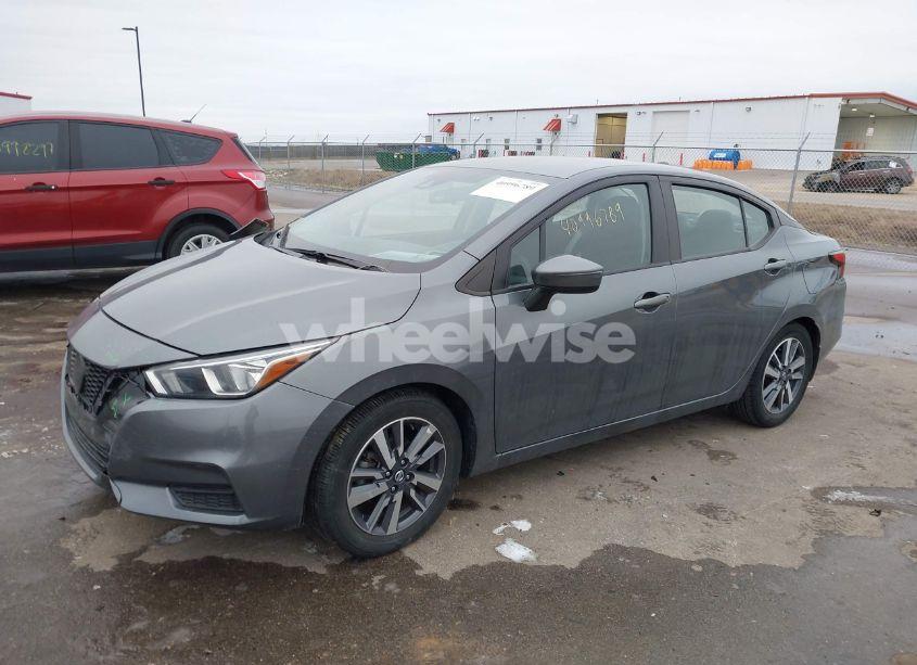 Photo 2 of 2020 Nissan Versa SV XTRONIC CVT (VIN 3N1CN8EV5LL805472)