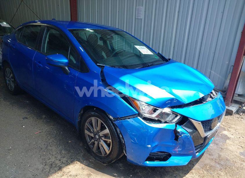 2020 Nissan Versa SV XTRONIC CVT (VIN 3N1CN8EV5LL830436) main photo