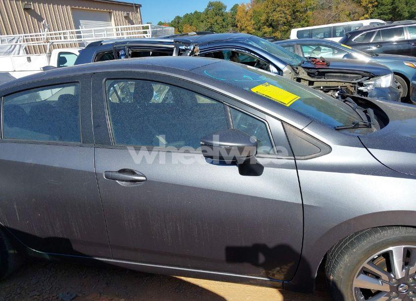 Photo 14 of 2020 Nissan Versa SV XTRONIC CVT (VIN 3N1CN8EV5LL841999)