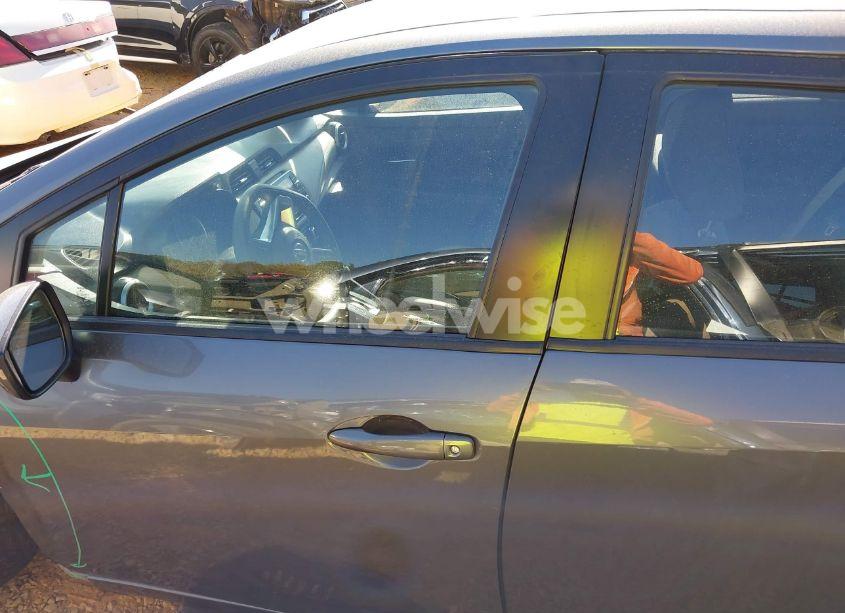 Photo 15 of 2020 Nissan Versa SV XTRONIC CVT (VIN 3N1CN8EV5LL841999)