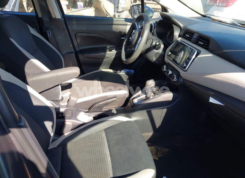 Photo 5 of 2020 Nissan Versa SV XTRONIC CVT (VIN 3N1CN8EV5LL841999)