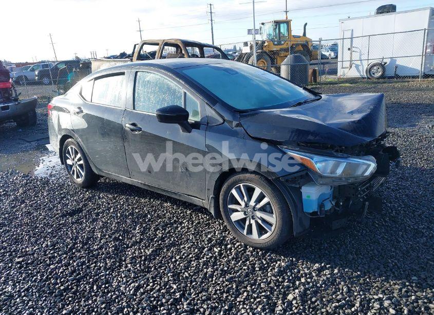 2020 Nissan Versa SV XTRONIC CVT (VIN 3N1CN8EV5LL847186) main photo