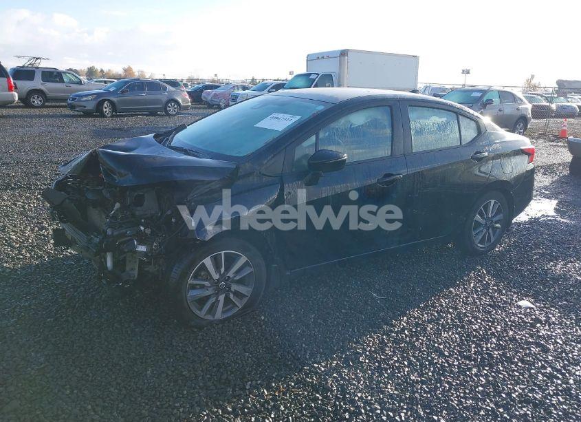 Photo 2 of 2020 Nissan Versa SV XTRONIC CVT (VIN 3N1CN8EV5LL847186)