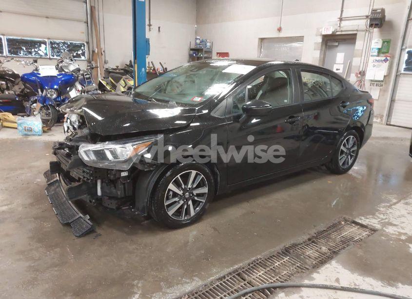 Photo 2 of 2020 Nissan Versa SV XTRONIC CVT (VIN 3N1CN8EV5LL866966)