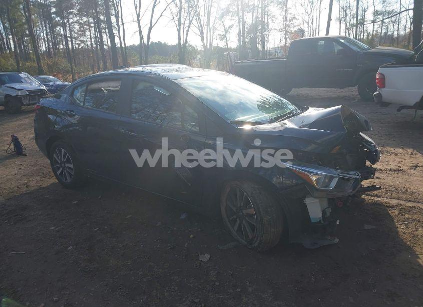 2020 Nissan Versa SV XTRONIC CVT (VIN 3N1CN8EV5LL867034) main photo