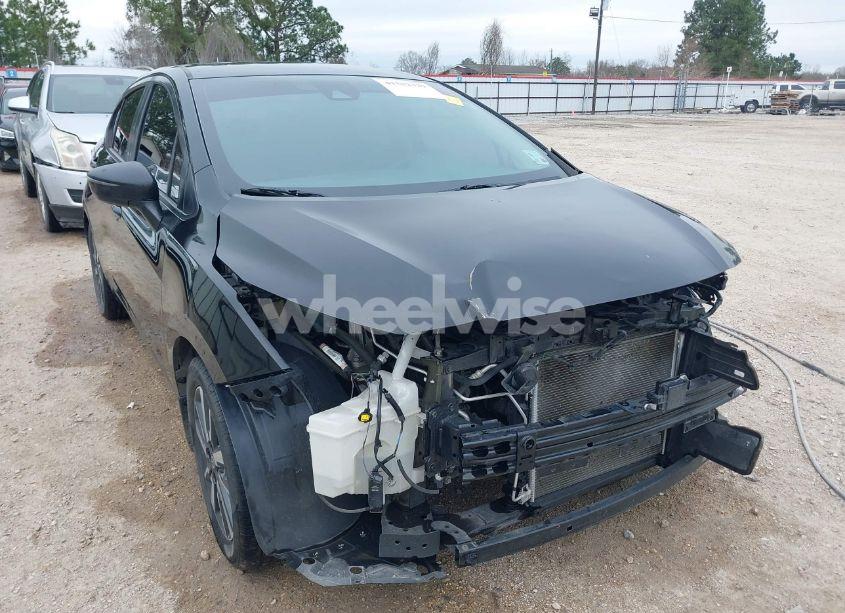 Photo 6 of 2020 Nissan Versa SV XTRONIC CVT (VIN 3N1CN8EV5LL881368)