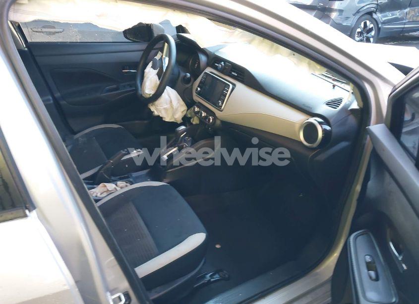 Photo 5 of 2021 Nissan Versa SV XTRONIC CVT (VIN 3N1CN8EV5ML817865)