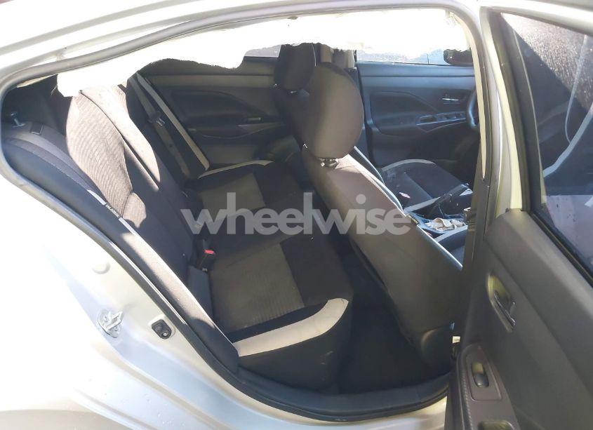 Photo 8 of 2021 Nissan Versa SV XTRONIC CVT (VIN 3N1CN8EV5ML817865)