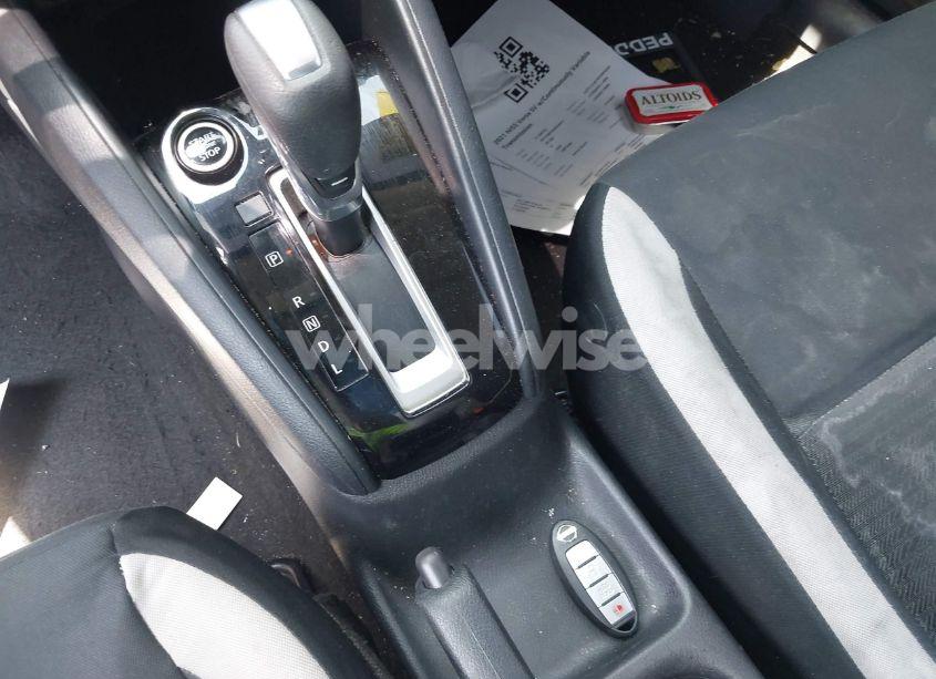 Photo 11 of 2021 Nissan Versa SV XTRONIC CVT (VIN 3N1CN8EV5ML826677)