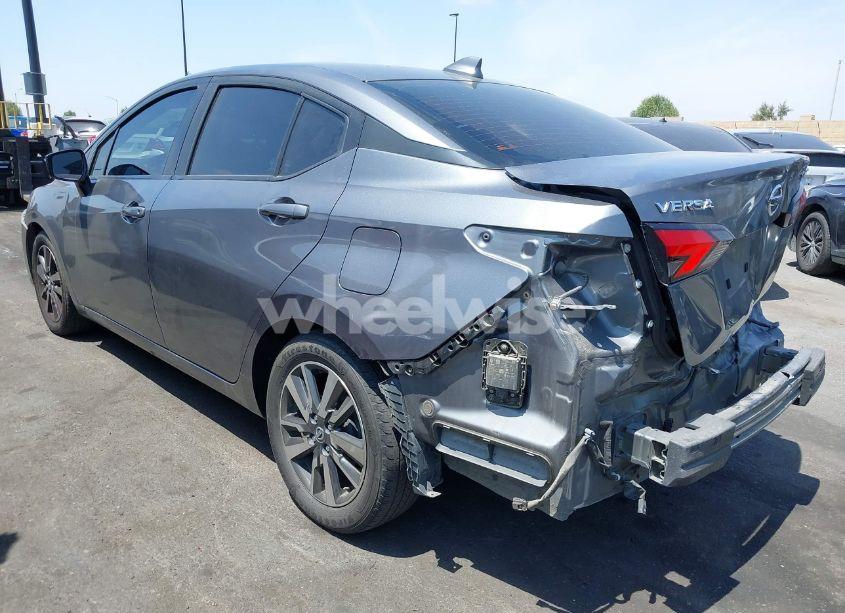 Photo 3 of 2021 Nissan Versa SV XTRONIC CVT (VIN 3N1CN8EV5ML826677)