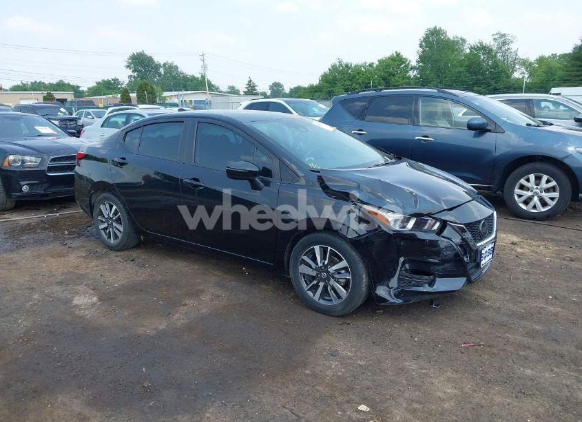 2021 Nissan Versa SV XTRONIC CVT (VIN 3N1CN8EV5ML829885) main photo