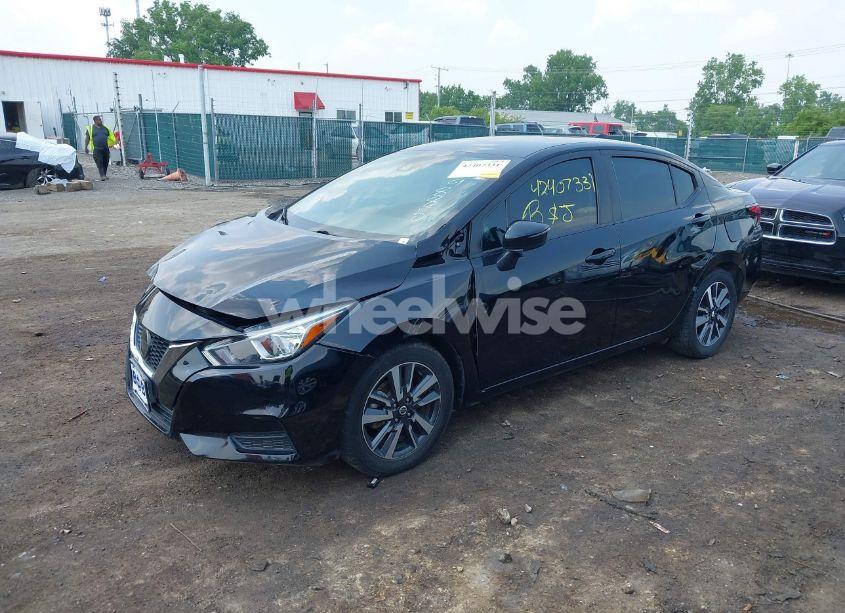 Photo 2 of 2021 Nissan Versa SV XTRONIC CVT (VIN 3N1CN8EV5ML829885)