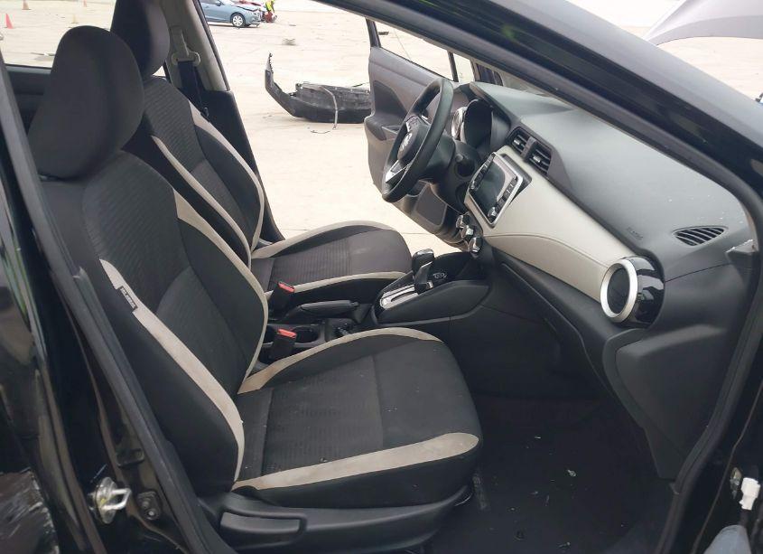 Photo 5 of 2021 Nissan Versa SV XTRONIC CVT (VIN 3N1CN8EV5ML855046)