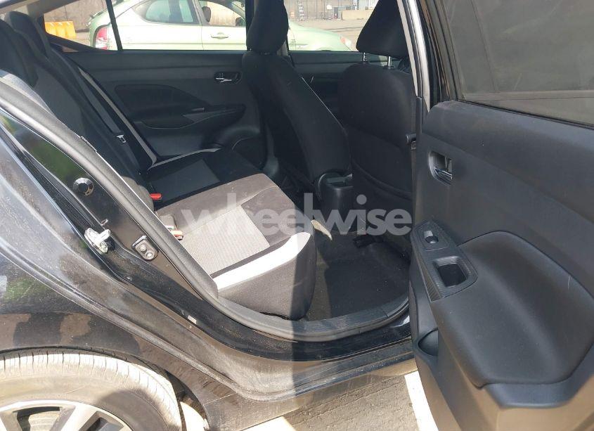 Photo 8 of 2021 Nissan Versa SV XTRONIC CVT (VIN 3N1CN8EV5ML855547)