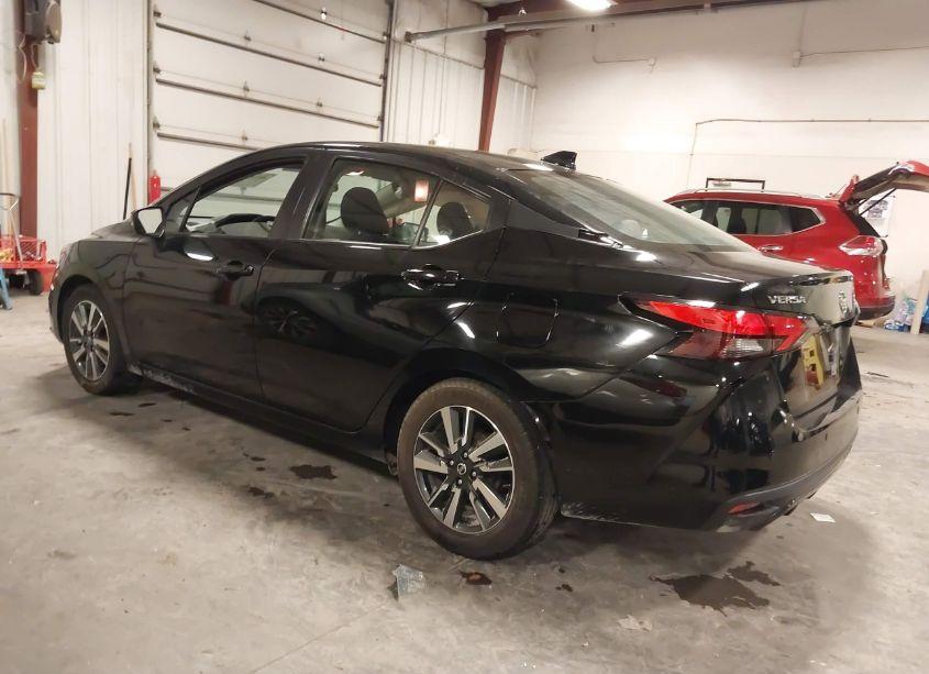 Photo 3 of 2021 Nissan Versa SV XTRONIC CVT (VIN 3N1CN8EV5ML868007)