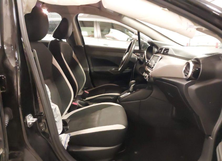 Photo 5 of 2021 Nissan Versa SV XTRONIC CVT (VIN 3N1CN8EV5ML868007)