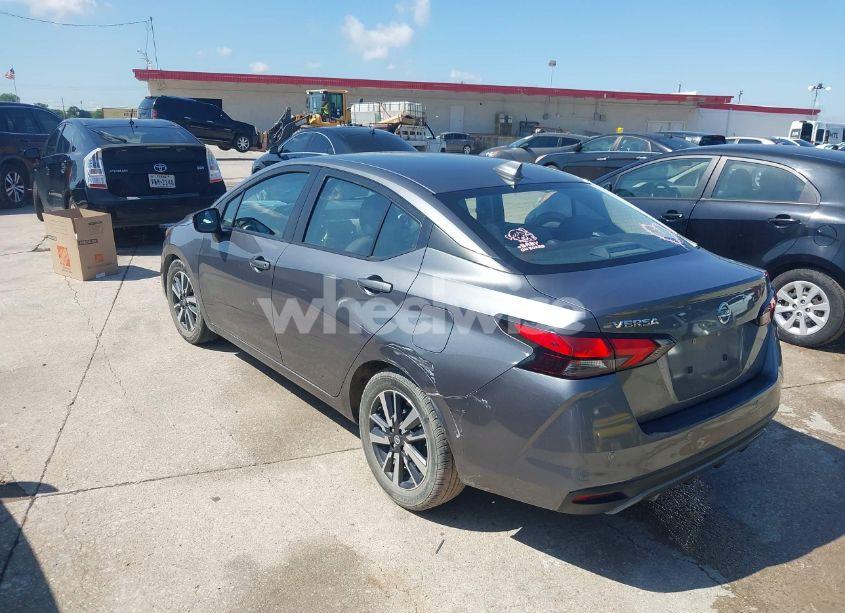 Photo 3 of 2021 Nissan Versa SV XTRONIC CVT (VIN 3N1CN8EV5ML877600)