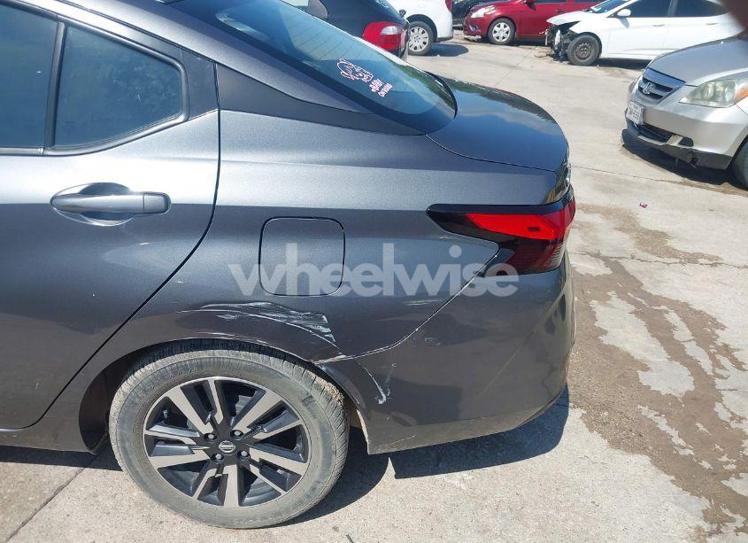 Photo 6 of 2021 Nissan Versa SV XTRONIC CVT (VIN 3N1CN8EV5ML877600)